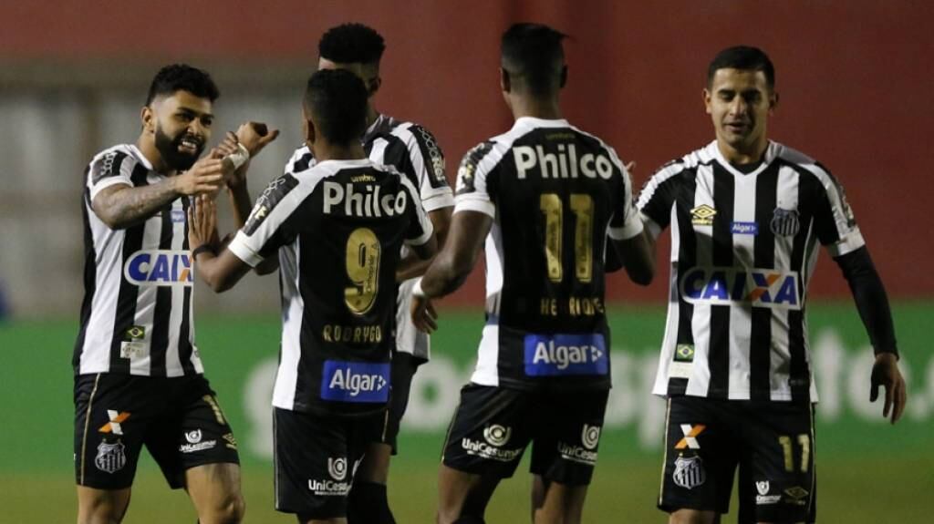 5° Grêmio - 44 pontos