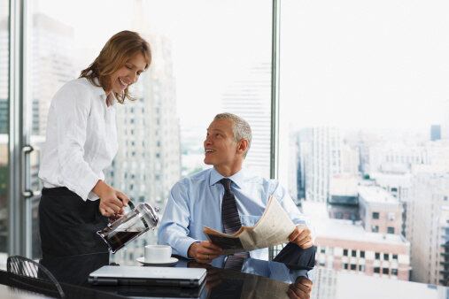 Sucesso do "puxa-saco" pode acabar com a chegada de um novo chefe