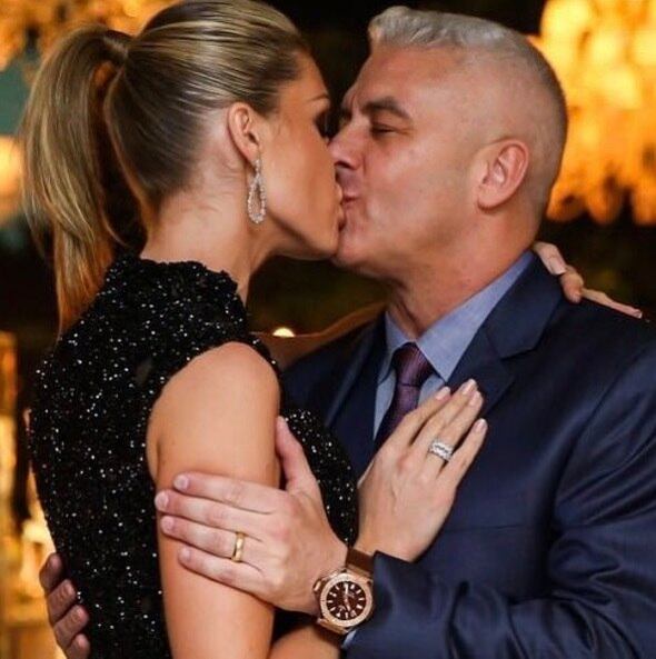 Ana Hickmann e Alexandre Correa estão juntos há 20 anos e não perderam o romantismo