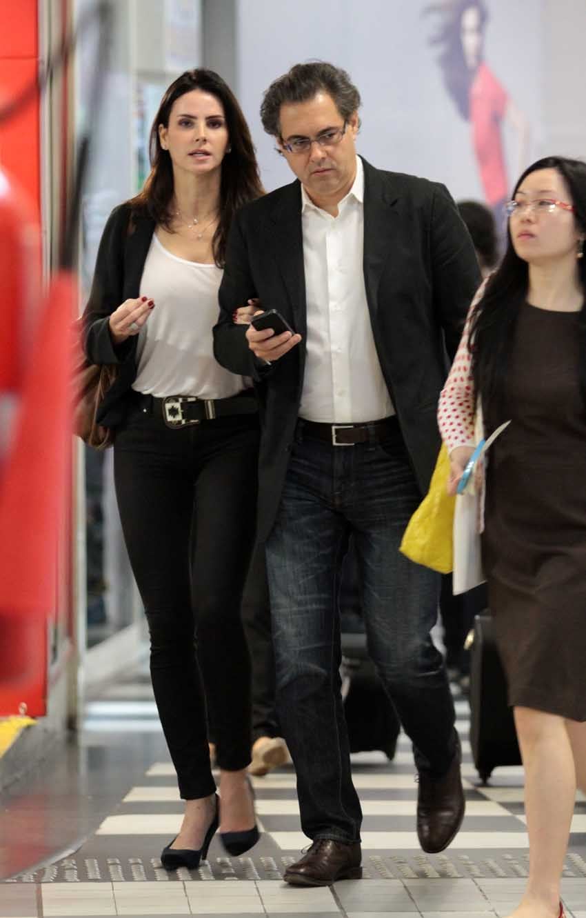 Os dois fizeram a primeira aparição pública em junho, durante 24ª edição do Prêmio da Música Brasileira