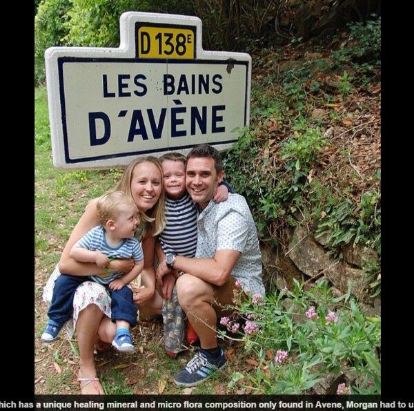 

A próxima visita do menino será em março do ano que vem,
para mais sessões de hidroterapia
