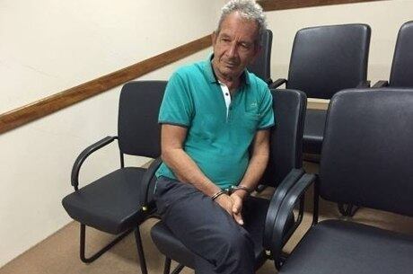 Prefeito alega que sofre "perseguição política"