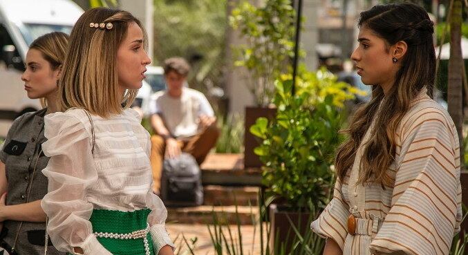 Verônica prova que ser a diferentona é para corajosos