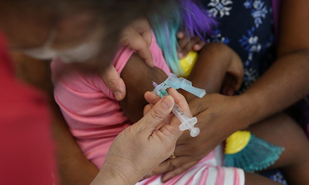 Falta de vacinação é preocupante, alertam especialistas