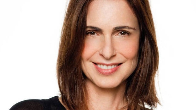 Silvia Pfeifer retorna à Record TV e se prepara para as gravações da série Reis