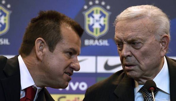 Dunga já se reuniu com a comissão técnica e definiu datas