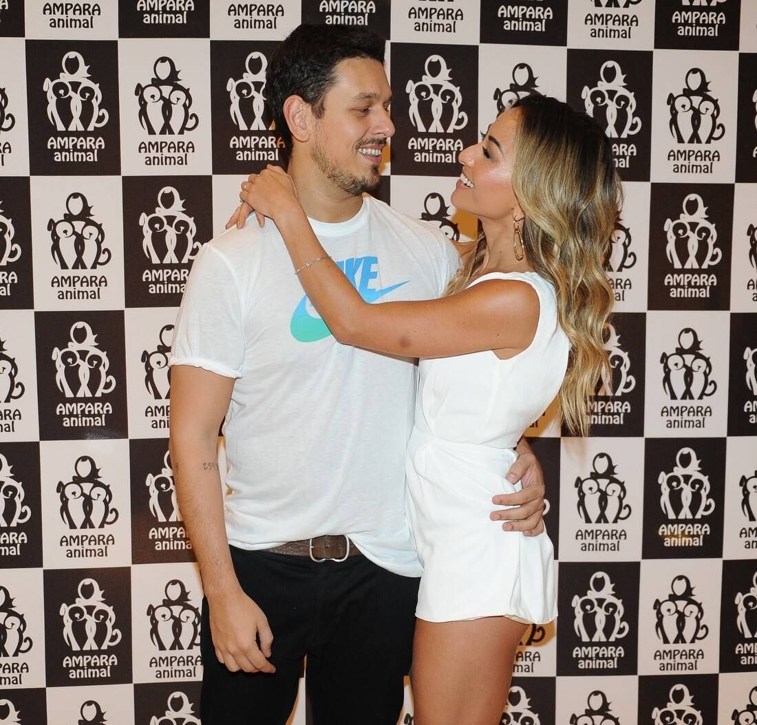 Sabrina e o namorado, João Vicente de Castro