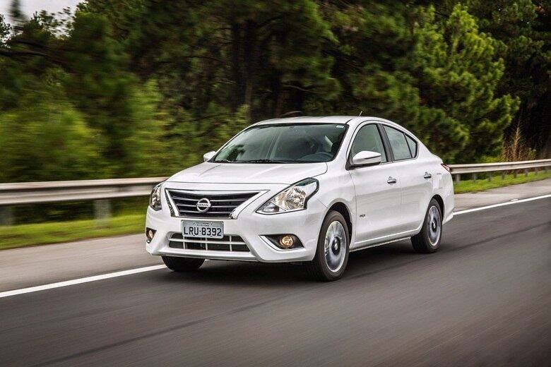 30° Nissan Versa — 2.024 unidades