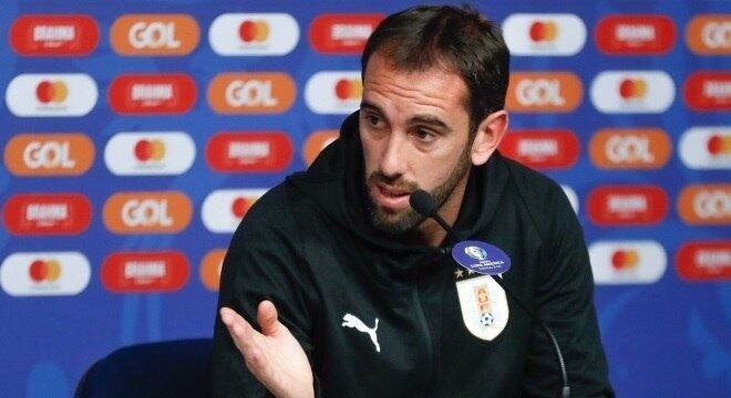 Jogador, que não renovou com o Atlético de Madrid, vai jogar na Inter de Milão