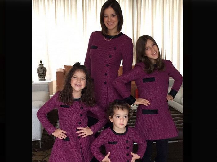 No último domingo (10), Dia das Mães, Vera se destacou na mídia brasileira por ir à um restaurante vestida igualzinha às filhas 


+ Assista à chamada do programa!

+ Rodrigo Faro recebe, ao vivo, homenagem com surpresas no palco do Domingo Show

+ Após conquistar o Brasil com sua história, MC Bolinha ganha casa nova no Domingo Show

