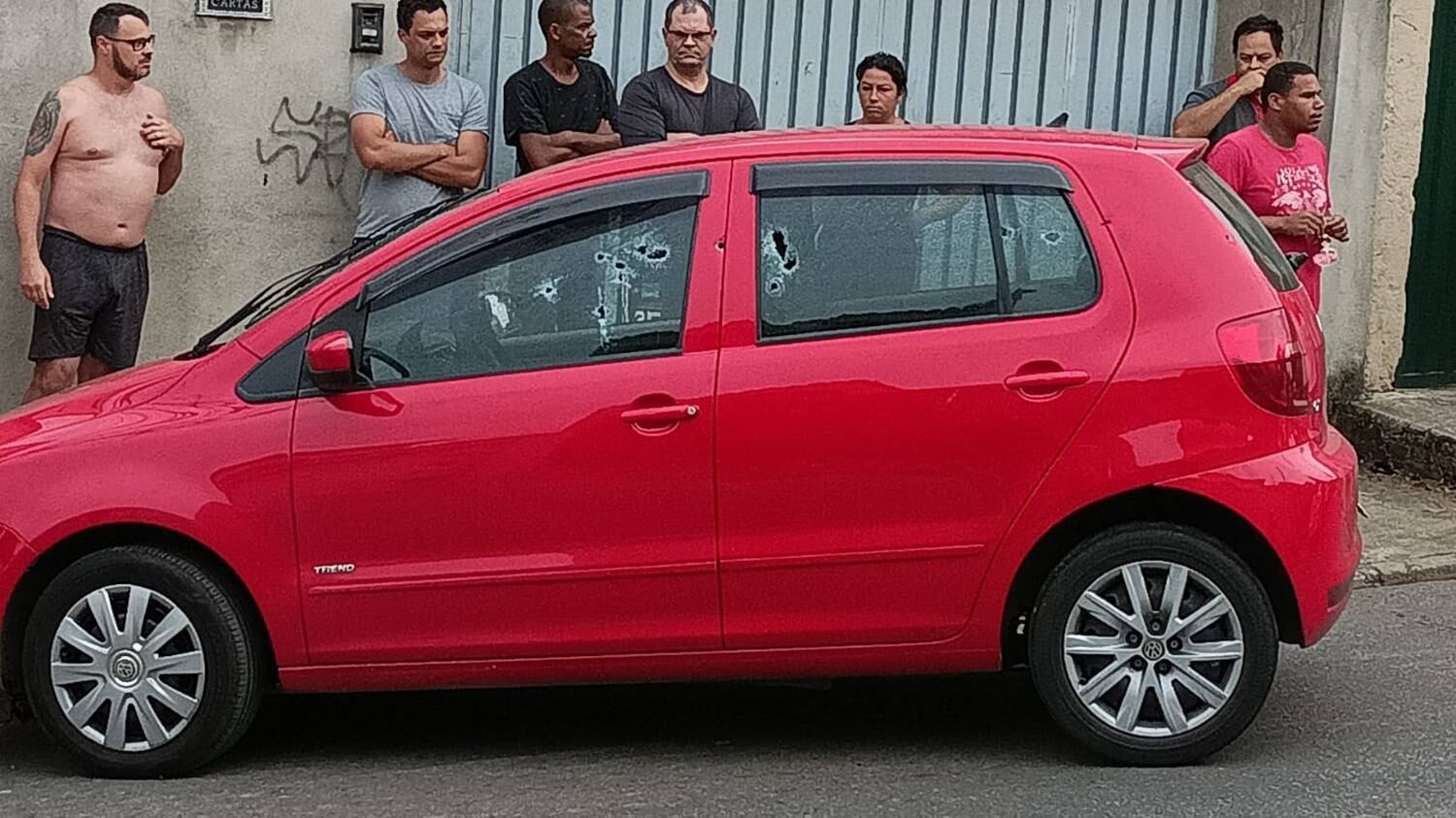 Vítimas foram atingidas por tiros