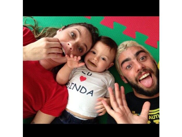 Luana Piovani e Pedro Scooby inovaram na escolha do nome do filho: Dom. O nome tem origem latina e significa "senhor", "dono" ou "mestre".

Questionada se o filho não sofreria bullying por causa do nome incomum, Luana respondeu com bom humor em seu extintoTwitter.

— Não acho, não. Ao contrario hehe 'Dom' Juan vai ser o terror das pitchulinhas