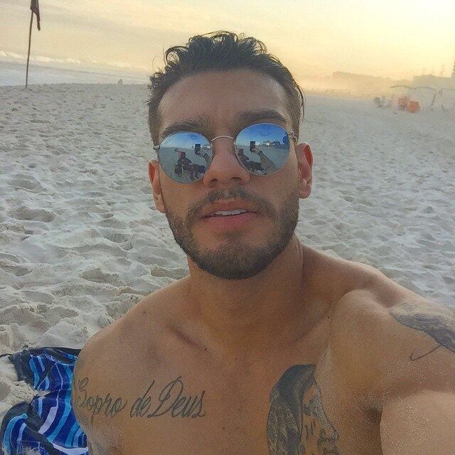 Lucas Lucco está morando no Rio de Janeiro