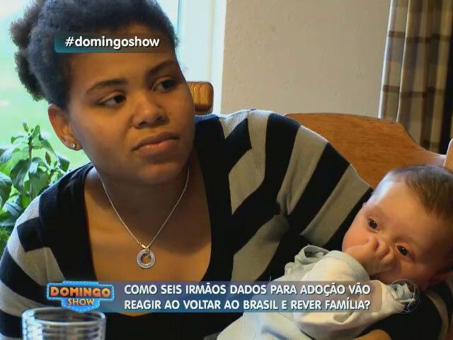 Gabriela, que já é mãe, guarda em si imensa expectativa em conhecer a mãe biológica que também é avó


+ Emoção no Domingo Show! Após 20 anos, jovens adotados por europeus encontram a família biológica

+ Aproveite e confira as matérias do programa Domingo Show

+ Já curtiu a página do Domingo Show no Facebook? É só clicar!

+ Siga o Domingo Show no Twitter e receba conteúdos exclusivos!