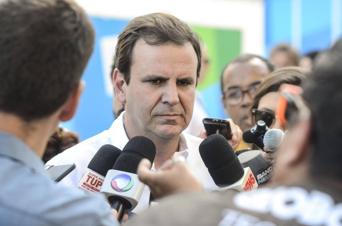 Sindicato dos médicos irá denunciar Paes por assédio moral