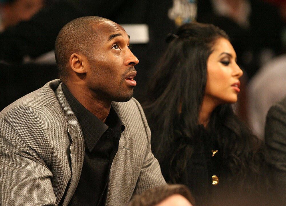 Kobe Bryant revelou que sua mulher abortou por conta do estresse que ela viveu decorrente do caso de estupro do astro do basquete, que ocorreu em 2004, no Estado norte-americano do Colorado