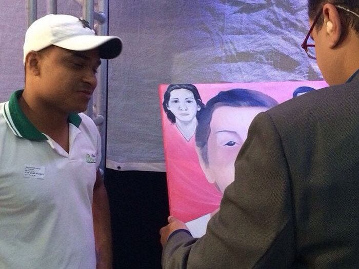 "Querido Léo de Capim Grosso...Bahia. Pintou esse quadro! Obrigado querido artista pelo carinho do presente"


+ Aproveite e confira as matérias do programa Domingo Show

+ Já curtiu a página do Domingo Show no Facebook? É só clicar!

+ Siga o Domingo Show no Twitter e receba conteúdos exclusivos!