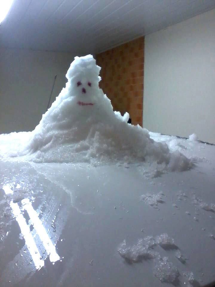 As fotos mostram bonecos de todos os tipos e para todos os gostos
