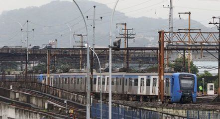 Trens do ramal Gramacho–Saracuruna estão parados