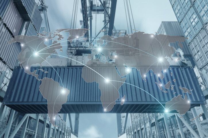 Em julho, as exportações somaram US$ 18,769 bilhões e e as importações, US$ 12,471 bilhões