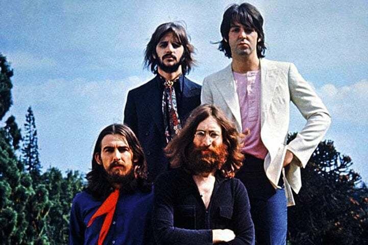 Magneto e os Beatles? - Paul McCartney, um dos maiores nomes da música e integrante da banda The Beatles, se inspirou no personagem para compor a canção Magneto and Titanium Man.