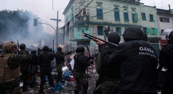 Cracolândia, na região central de SP, foi esvaziada em operação comandada pela Polícia Civil