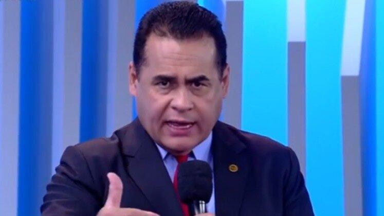 O Xerife do Consumidor destacou que quem teve o carro roubado deve recorrer à seguradora do veículo, caso haja, pois eles têm os seus direitos garantidos. Entretanto, o xerife advertiu que a população deve ficar alerta com estacionamentos que cobram o pagamento adiantado. "Não façam o pagamento antecipado. A pessoa está na empolgação do show mas não pode largar o seu veículo nas mãos de qualquer pessoa", disse. 

O Balanço Geral é exibido de segunda a sexta, às 11h50; e aos sábados, às 13 horas, na Record TV.