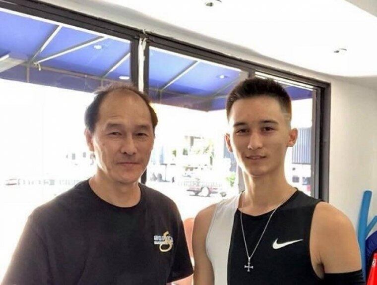 EVOLUÇÃO - Uma vida dedicada ao Taekwondo. Assim pode ser resumida a trajetória de Milton Iwama. Atualmente com 51 anos, o paulista de Marília começou na modalidade em 1980 e, desde então, se dedicou integralmente ao esporte, onde conquistou diversos títulos e ajudou diretamente no desenvolvimento da arte marcial no Brasil e também nos Estados Unidos, onde está atualmente, analisando propostas de trabalho.
(Foto: Divulgação)
