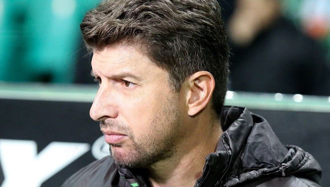 Antes auxiliar, Tcheco comandará o Coritiba como técnico até o final da Série B