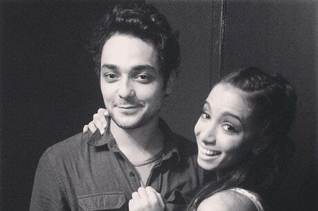 Anitta ganha presente caro de humorista, diz jornal