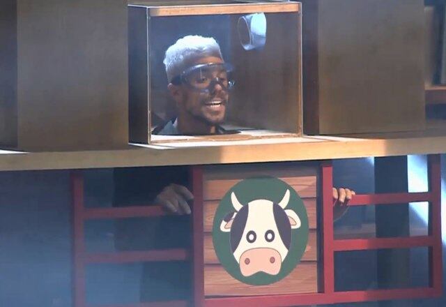 Com a ajuda de Jake, Lipe mostrou todas as suas habilidades ao vencer a Prova de Fogo e garantiu o Lampião do Poder pela segunda vez!