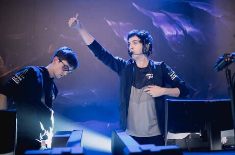 Loop, suporte da paiN, pode dar o tri para a equipe