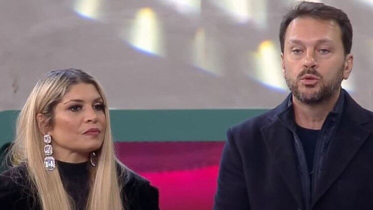 Nas últimas semanas na Mansão Power, Adryana e Albert tiveram mais algumas rusgas com o casal Brenda e Matheus. Durante uma dinâmica Quebra-Power, eles não escolheram o casal como merecedor de estar na final, o que levou a ruiva às lágrimas. Adryana sentiu a aliada de cara fechada para ela ao longo dos dias