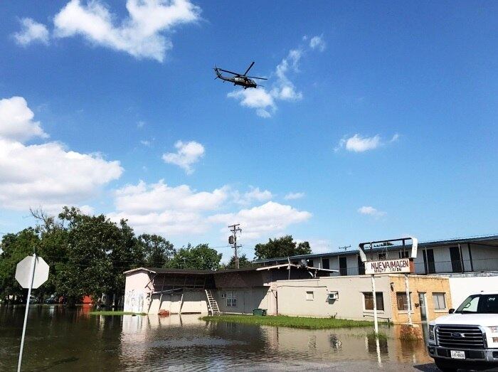 O Harvey já é considerado o mais poderoso furacão a atingir o Texas em 50 anos. Ele foi rebaixado a uma tempestade tropical, causando níveis de chuvas sem precedentes e deixando um rastro de destruição ao longo de 428 km no estado