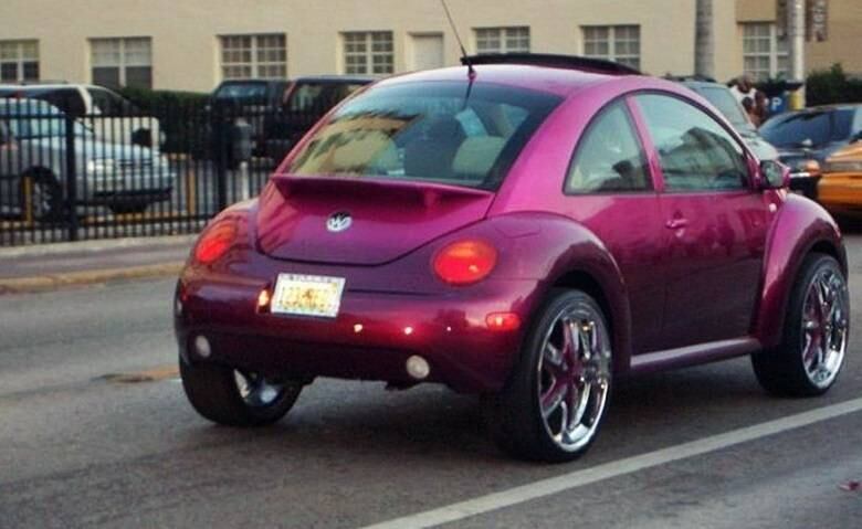 Aposto que você nunca tinha visto um Volkswagen New Beetle como este