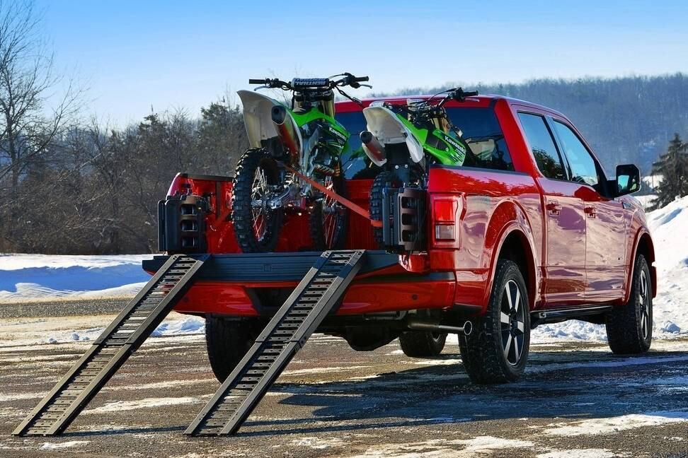 A área de carga, inclusive, pode carregar duas motos a lado a lado com a tampa fechada em algumas versões

Saiba tudo sobre carros! Acesse R7.com/carros
E confira os melhores preços de novos e usados em r7.icarros.com.br