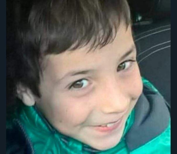 Gabriel estava desaparecido desde o dia 27 de fevereiro. Depois de buscas que mobilizaram todo o país, seu corpo foi encontrado no domingo (11), no porta-malas do carro de sua madrasta, Ana Julia Quezada