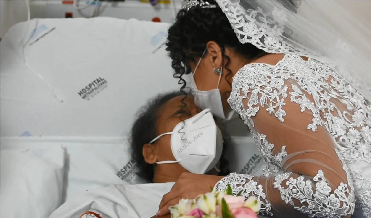 Verônica recebeu a benção da mãe no hospital