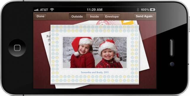 Aplicativo Cards
O aplicativo Cards apareceu pela primeira vez no evento de
lançamento do iPhone 4S. A facilidade do aplicativo era permitir que os
usuários fizessem seus próprios cartões de presente.
Infelizmente, ninguém ligou muito para o app e muita gente nem soube que existia.
O app deixou de existir no fim de 2013