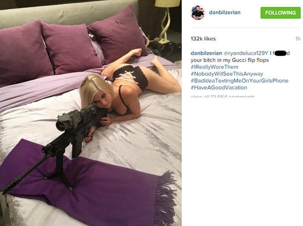 Dan Bilzerian se vingou de um rival com uma das formas mais agressivas possível. Rival de Ryan DeLuca, que é dono do site BodyBuilding.com, o ‘playboy do pôquer’ publicou nas redes sociais a foto da esposa de Ryan na cama de Dan, bem depois de ter rolado uma traição. Ele ainda provocou na legenda da foto.

— Ryan DeLuca, eu acabei de dormir com sua mulher calçando os meus chinelos da Gucci

Pouco depois da publicação, Dan Bilzerian deletou a foto de sua conta do Instagram
