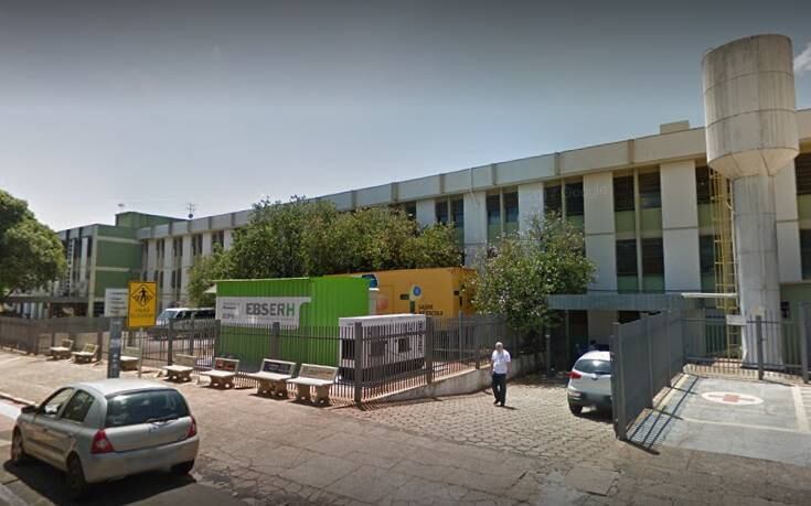 Jovem está internada no HC da UFTM