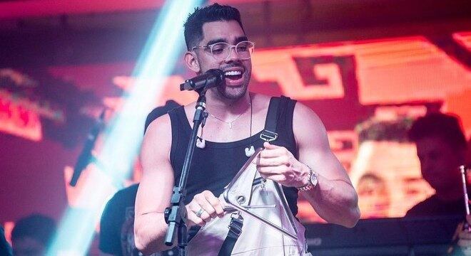 Interprete da música "Jenifer", Gabriel Diniz se destacou no Carnaval deste ano