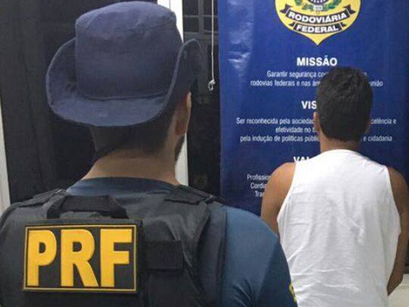 O indivíduo foi levado para a delegacia de polícia judiciária em Ibotirama