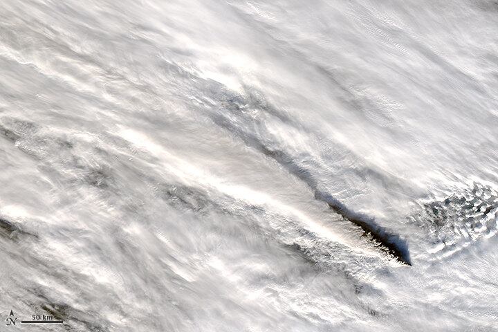 Indícios de que o vulcão havia voltado à vida começaram no dia 14 de novembro, na sexta passada