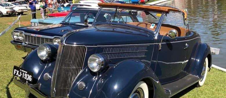 Encontro Brasileiro de Autos Antigos vai até domingo em Águas de Lindoia, interior paulista