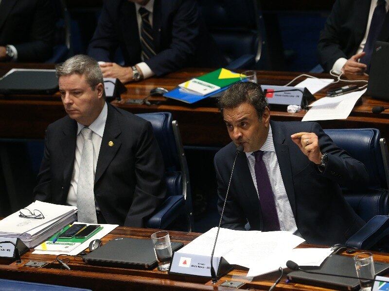 Bancada do PSDB é a que conta com mais senadores para realizarem perguntas à presidente afastada Dilma Rousseff