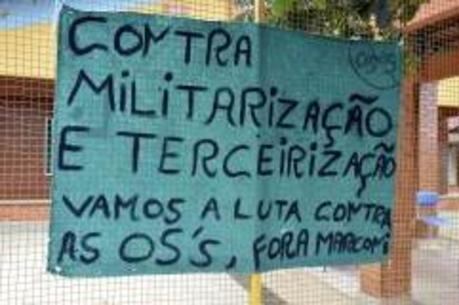 Anápolis (GO) - Alunos ocupam o Colégio Estadual Layser O'Dwer. Eles são contrários ao novo modelo de gestão proposto