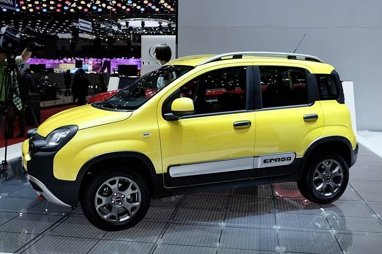 Já o Panda Cross é exclusivo dos europeus. O popular — equivalente, porém mais sofisticado que o Novo Uno brasileiro — estreia em Genebra com tração 4X4, suspensão mais alta e real capacidade fora-de-estrada

Veja a cobertura completa do Salão do Automóvel de Genebra 2014

Saiba tudo sobre carros! Acesse R7.com/carros