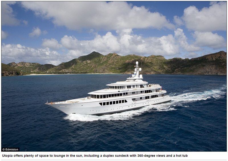 Os ricaços também podem optar por viajar no “Utopia”,
superiate perfeito para aqueles que gostam de aproveitar banhos de sol. O barco
tem um deck duplex que proporciona uma vista de 360º do ambiente da navegação

Empresa vende iates com pista de kart, vulcão e réplica de circuito da Fórmula 1
