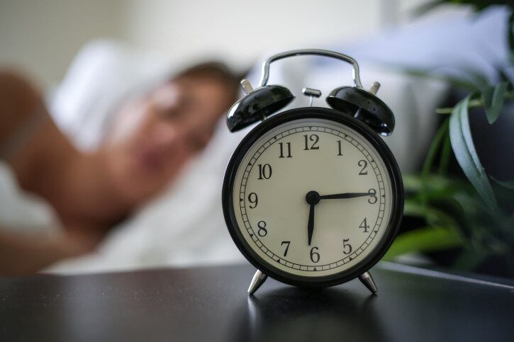 Horário de verão termina domingo, e relógios devem ser atrasados